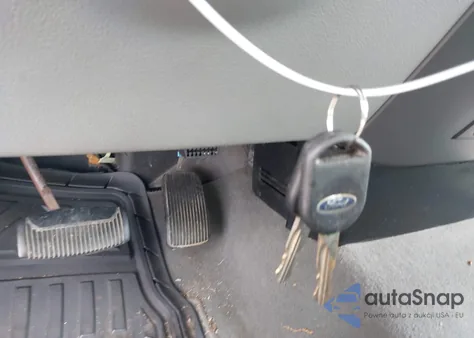 2004 Ford F-150 Stx/Xlt из США, поврежденный, VIN 1FTRX02W34KB28537